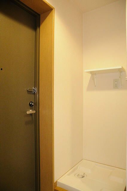 ヌヴェルハイツ 玄関