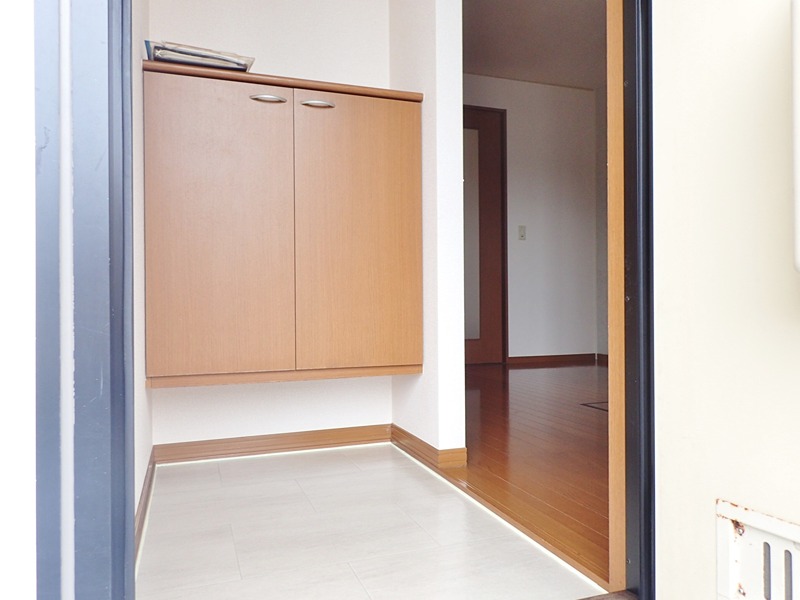 ルミエール立花 玄関