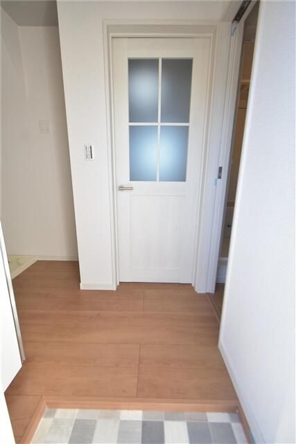 アベニール 玄関