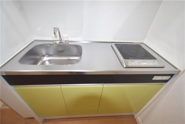 アベニール キッチン