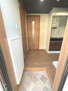 ウエストミモザ 玄関