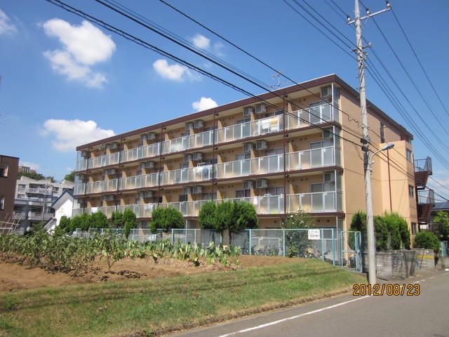 ラフィーネ学生マンション 214号室 外観