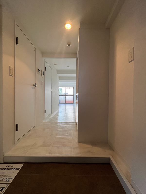 山寺ビル  玄関