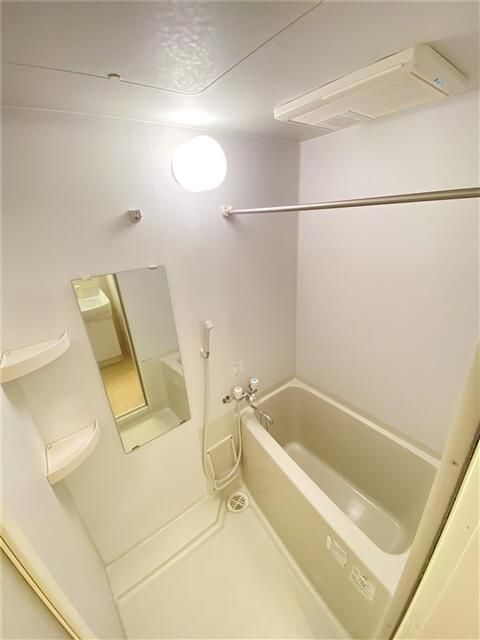 リヴェール 風呂画像