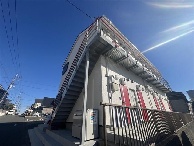 サニーベール陽光台 202号室 外観