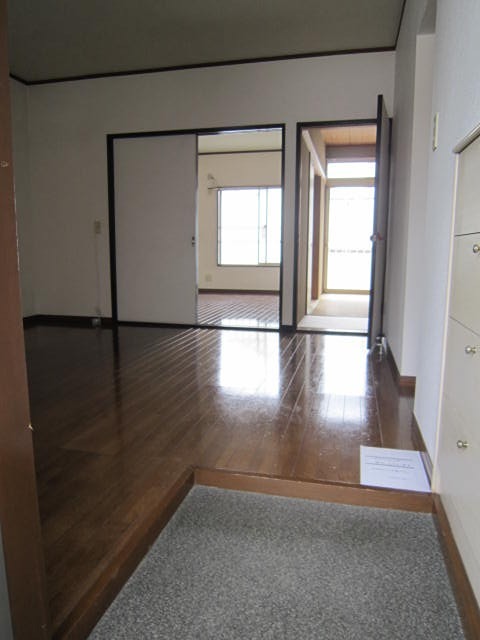 サンハイツ宮下  玄関