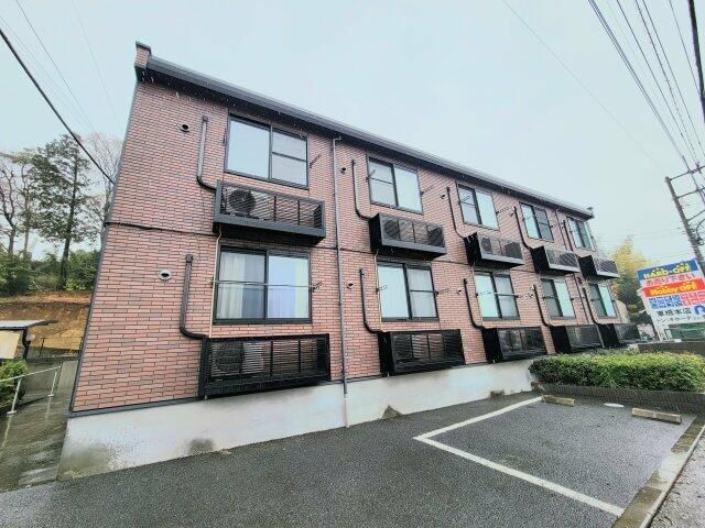 サンフラワーⅡ 205号室 外観