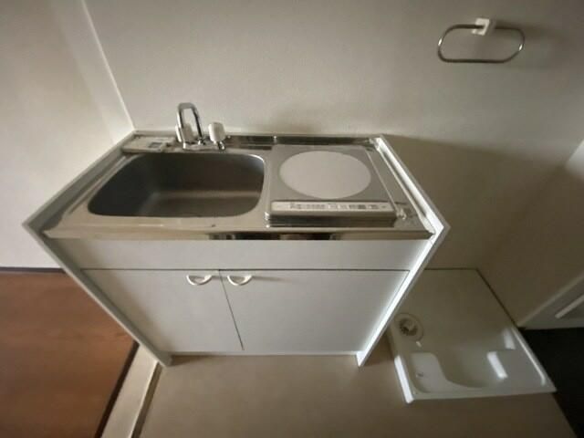 アースビル キッチン