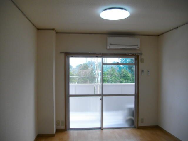 エステートピア　常盤 ベッドルーム