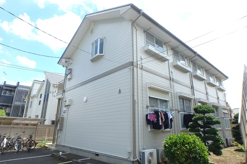 ツインパレスA  201号室 外観