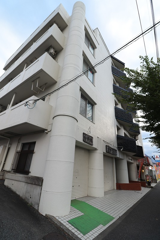 ビューラー堀之内 303号室 外観