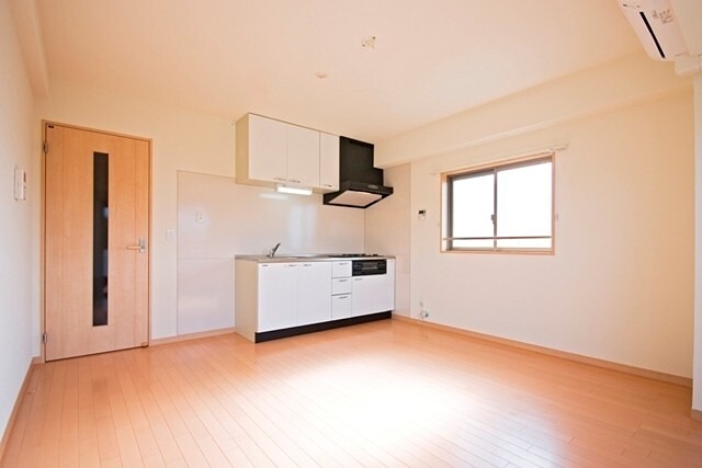 コロッサル六地蔵 キッチン