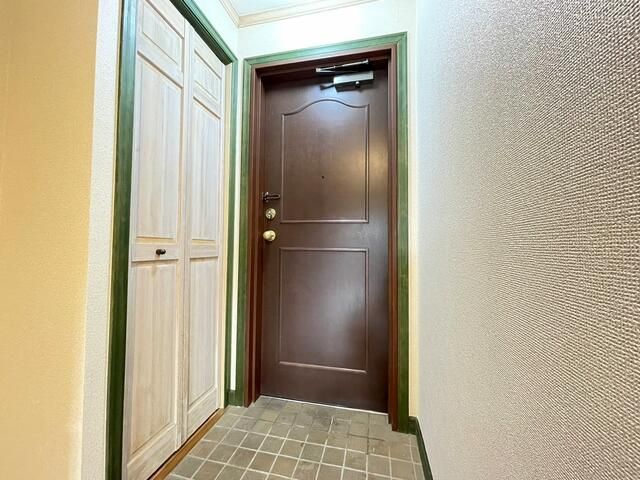 カメリエＡ 玄関