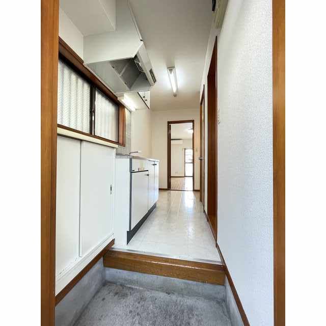 リバーサイドヒルズ 玄関