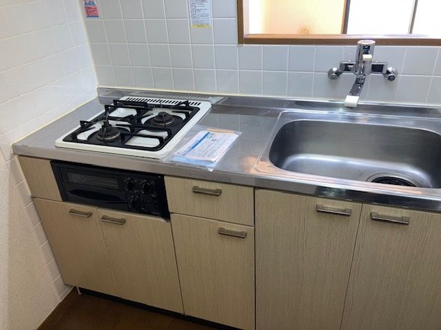 サーティーフォービル キッチン