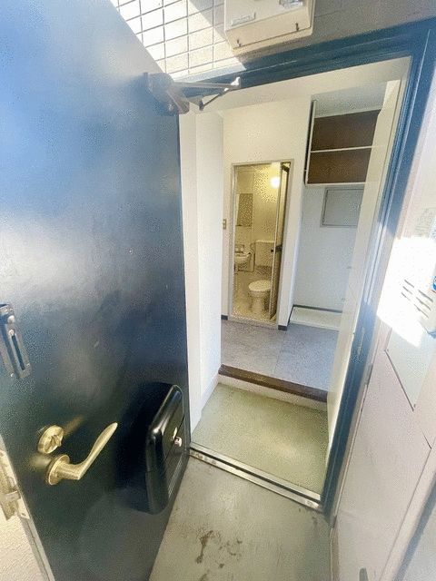 フレンドポート橋本第2 玄関