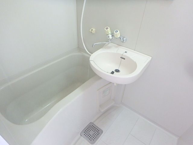 ビーライン下溝１号館 風呂画像