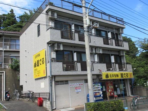 アンティーブ 303号室 外観