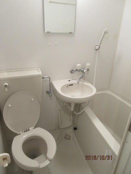 アンティーブ 風呂画像