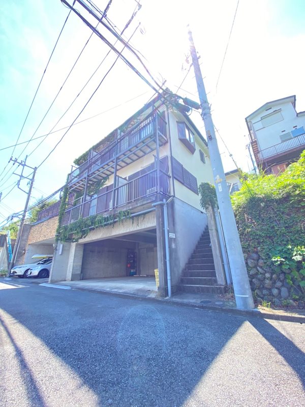 ピースフル坂下 202号室 外観