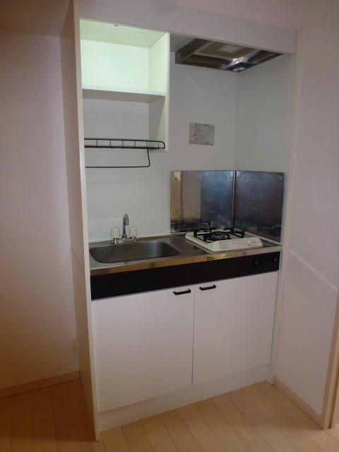 メゾンエレンデール キッチン