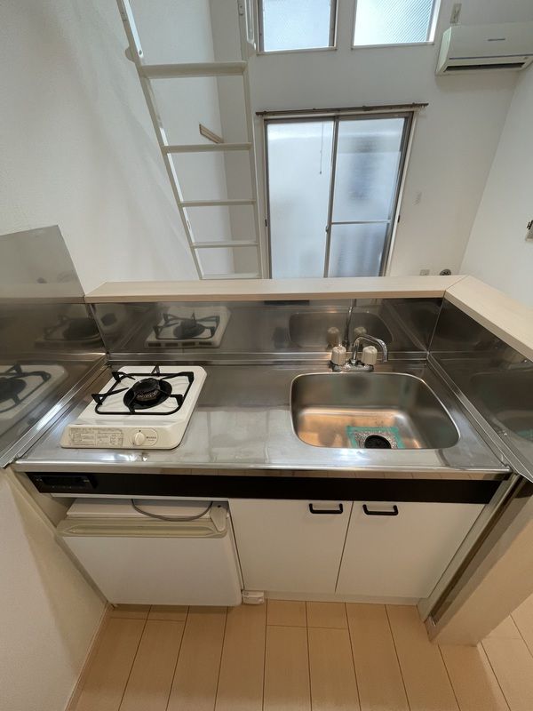 ラズベリー共和 キッチン