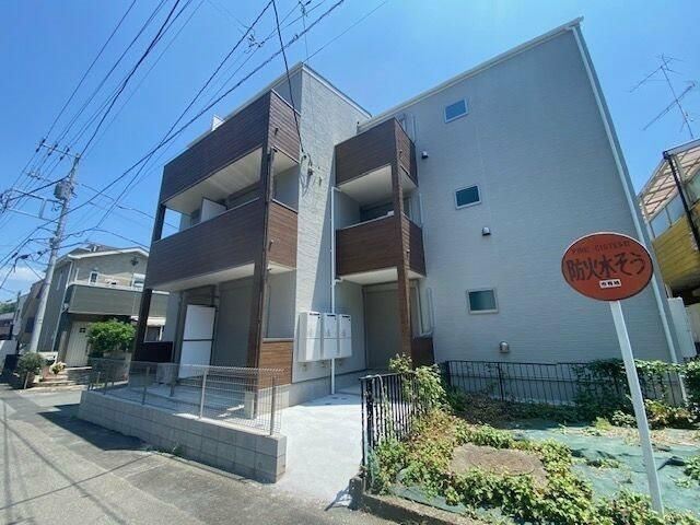 ノーブルヴィレッジ元橋本 101号室 外観