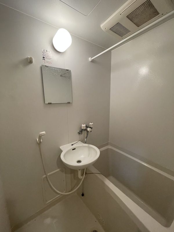 フローラ共和 風呂画像