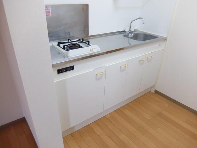 フィオリーレタカラノ キッチン