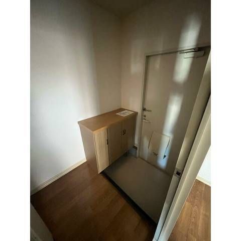 コーポ・ヴェルディ 玄関