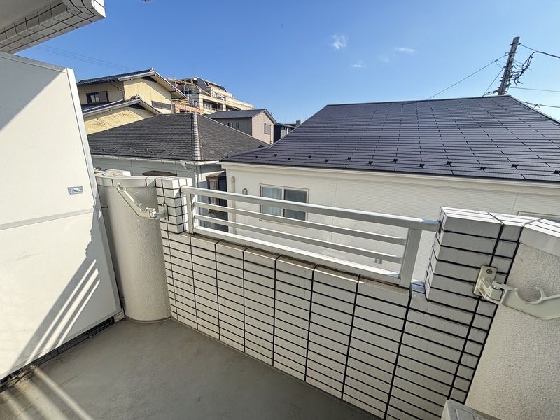 ペディメント・1 ベランダ