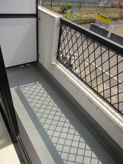 ワンダーランドＢ ベランダ