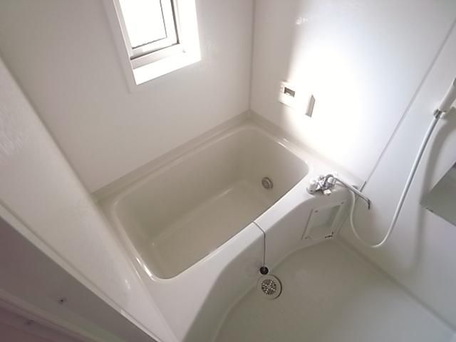 アルトゥーラアイ 風呂画像