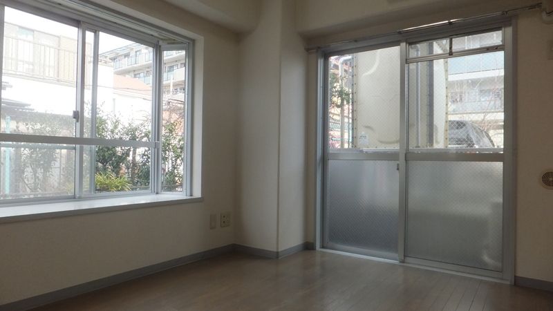 エーリフローレンスB その他2