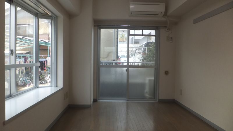 エーリフローレンスB ベッドルーム