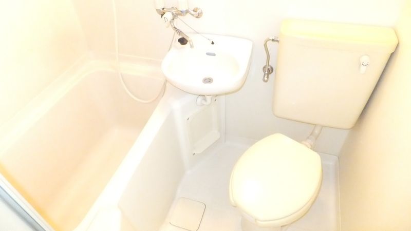 エーリフローレンスB 風呂画像