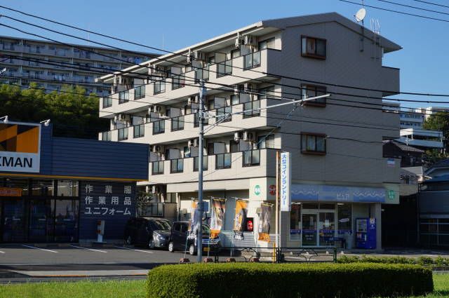 メイプルコート 205号室 外観