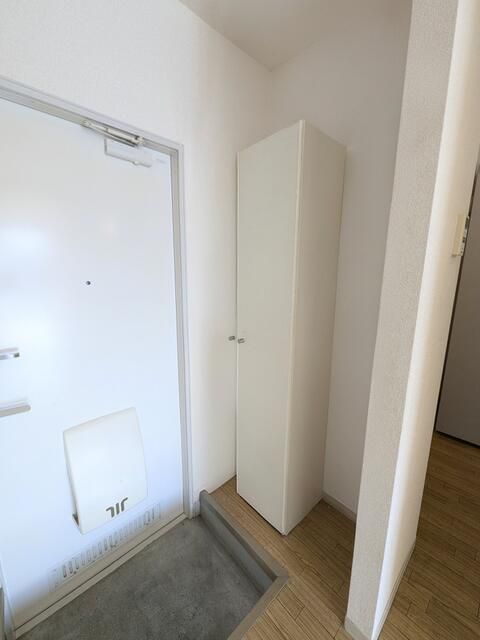 ファミール青山 玄関