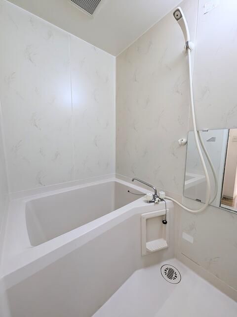 ファミール青山 風呂画像