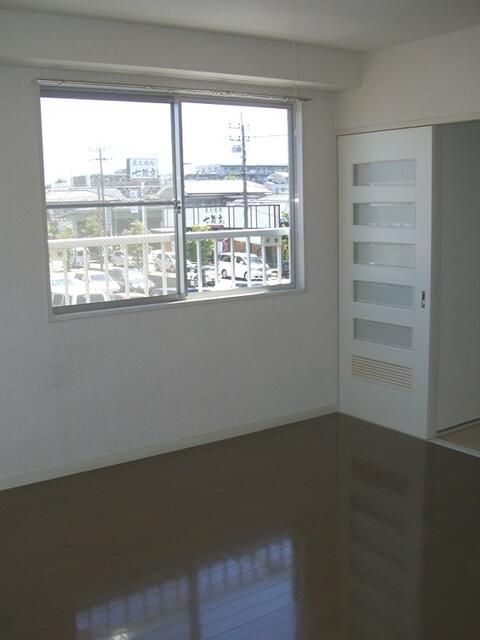 長田第二ビル ベッドルーム