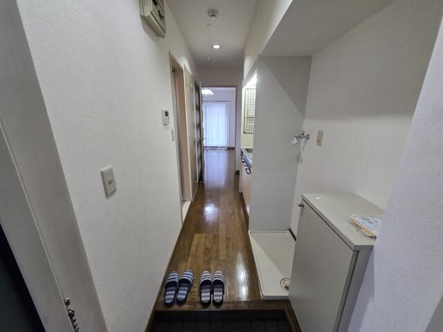 メゾン・アイル 玄関