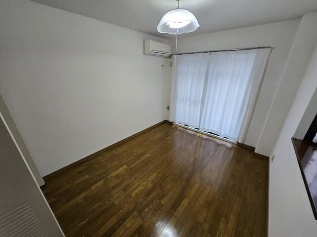 メゾン・アイル ベッドルーム