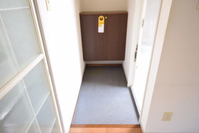 セジュール共和 玄関