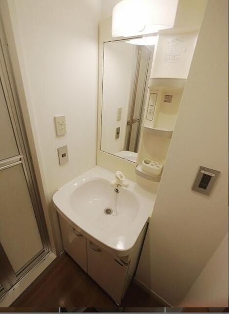 サーティーフォービル その他9