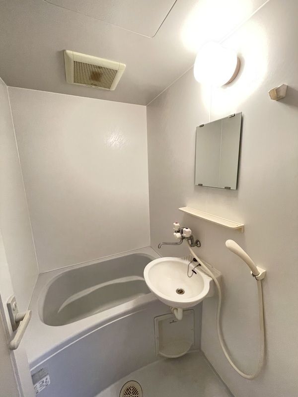 ルピナス7 風呂画像