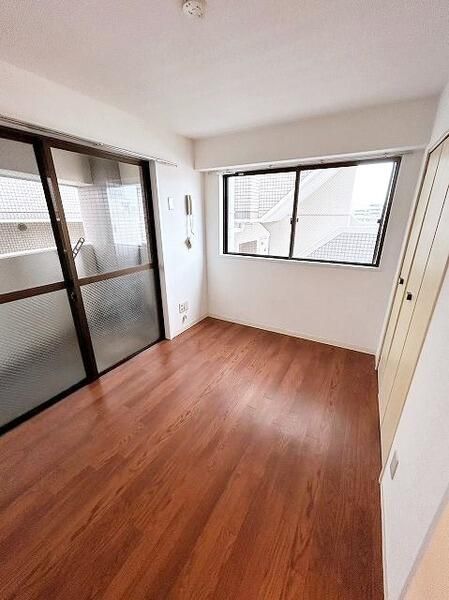 南橋本レジデンス ベッドルーム