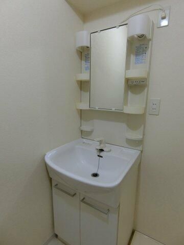 ドエル・ミョウセイ その他3