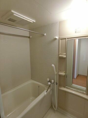 ドエル・ミョウセイ 風呂画像