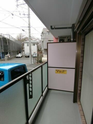 ドエル・ミョウセイ ベランダ