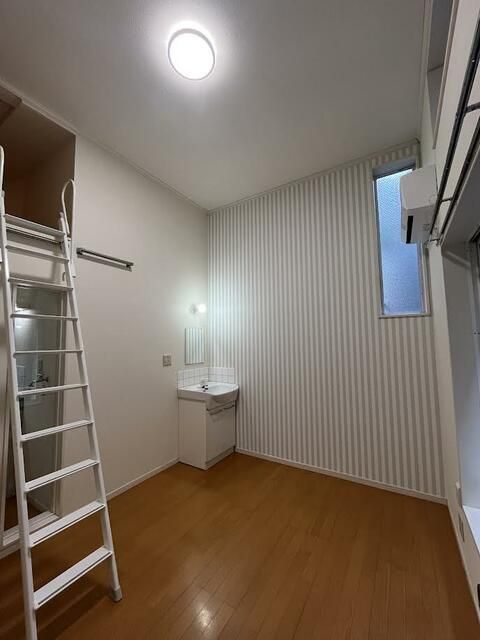 ロッシェル共和３号棟 ベッドルーム